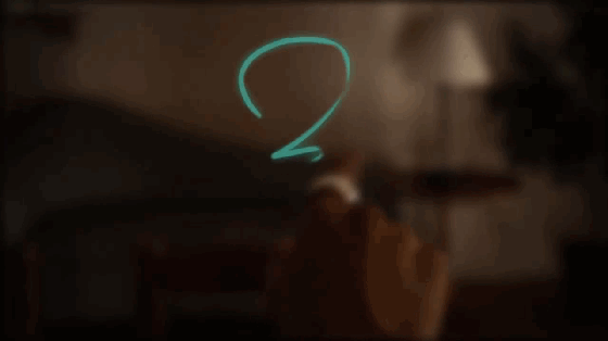 這才是魔戒 用它手指在空中一劃就能打開(kāi)電視