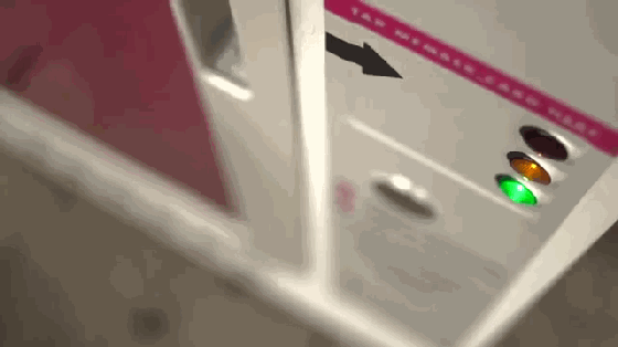 這個(gè)智能狗窩能有償“看狗” 再不怕出門丟狗