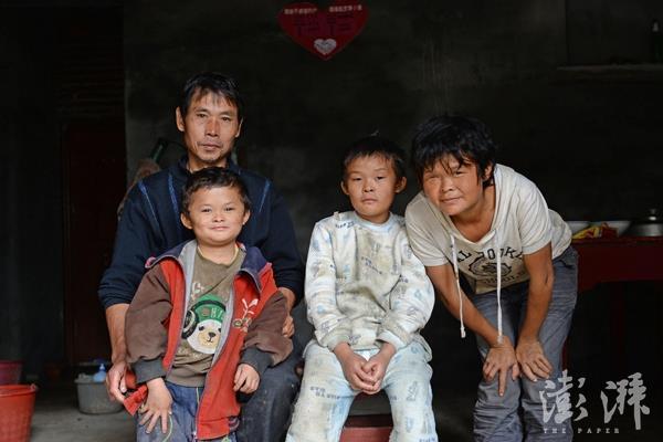 “小馬云”之父：網(wǎng)上都是謠言！讀書才能改變命運