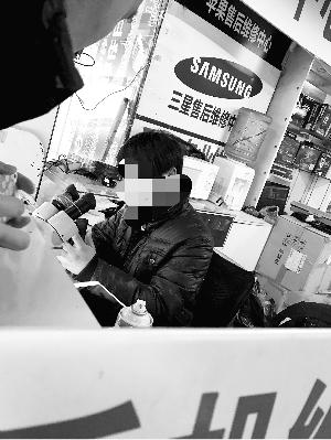 手機不論偷撿一概回收不問 更不需發(fā)票信息登記