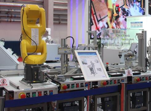 未來三年工業(yè)機器人發(fā)展機遇和趨勢