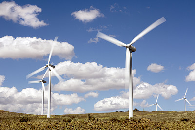 破解棄水棄風(fēng)棄光難題 可再生能源迎機(jī)遇