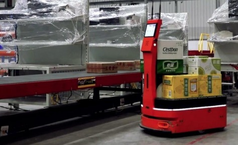 愛啃蘿卜機(jī)器人助力各企業(yè)智慧倉儲(chǔ)算好經(jīng)濟(jì)賬