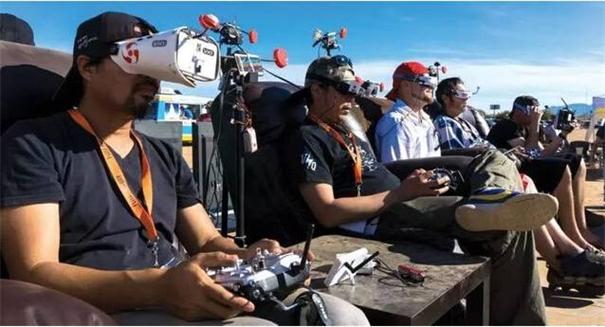 帶上FPV眼鏡玩競(jìng)速_宇辰網(wǎng)_讓世界讀懂無(wú)人機(jī)_全球?qū)I(yè)無(wú)人機(jī)服務(wù)資訊平臺(tái)