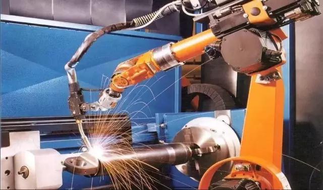 如何將工業(yè)機器人與數(shù)控機床融合應用？